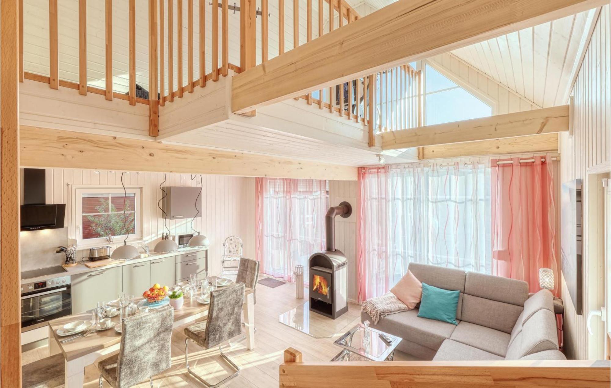 2 Bedroom Nice Home In Zerpenschleuse Екстер'єр фото