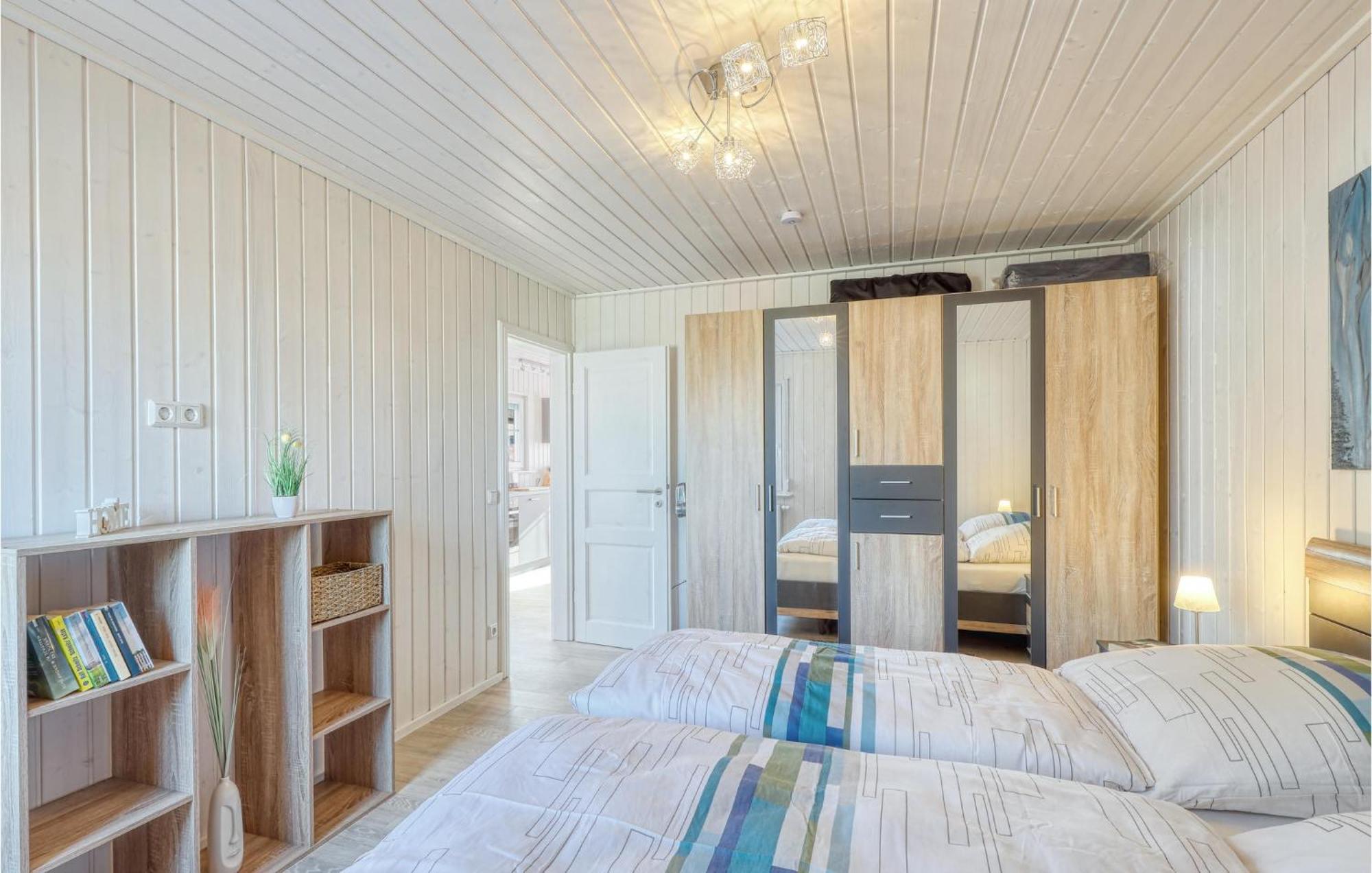 2 Bedroom Nice Home In Zerpenschleuse Екстер'єр фото