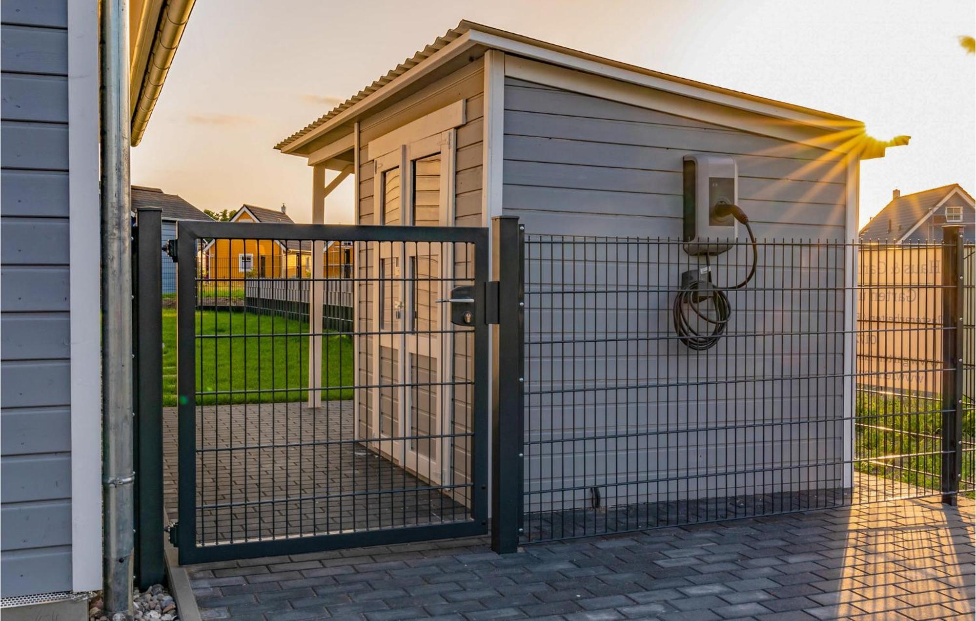 2 Bedroom Nice Home In Zerpenschleuse Екстер'єр фото